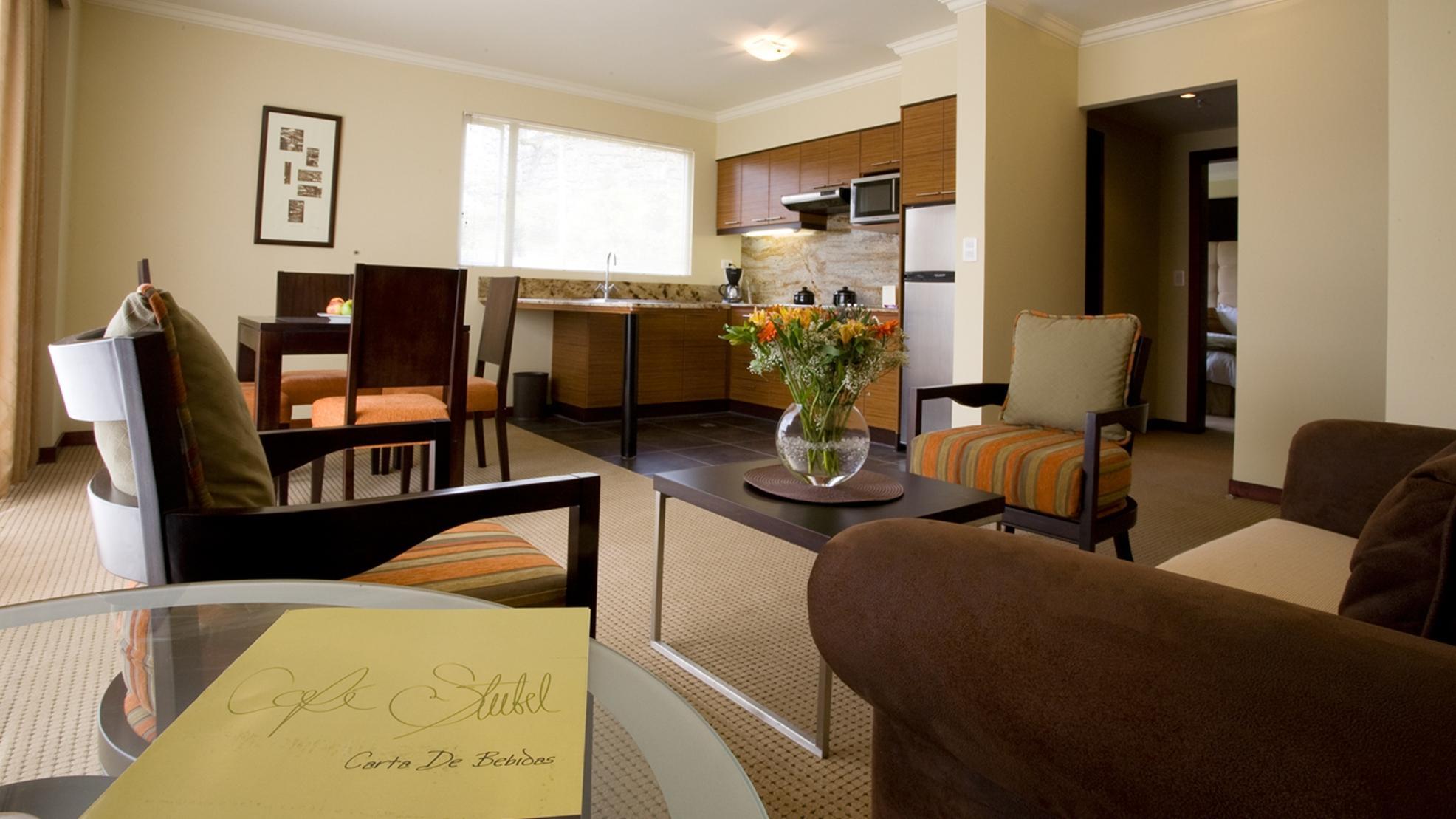 Hotel Stubel Suites & Cafe Quito Luaran gambar