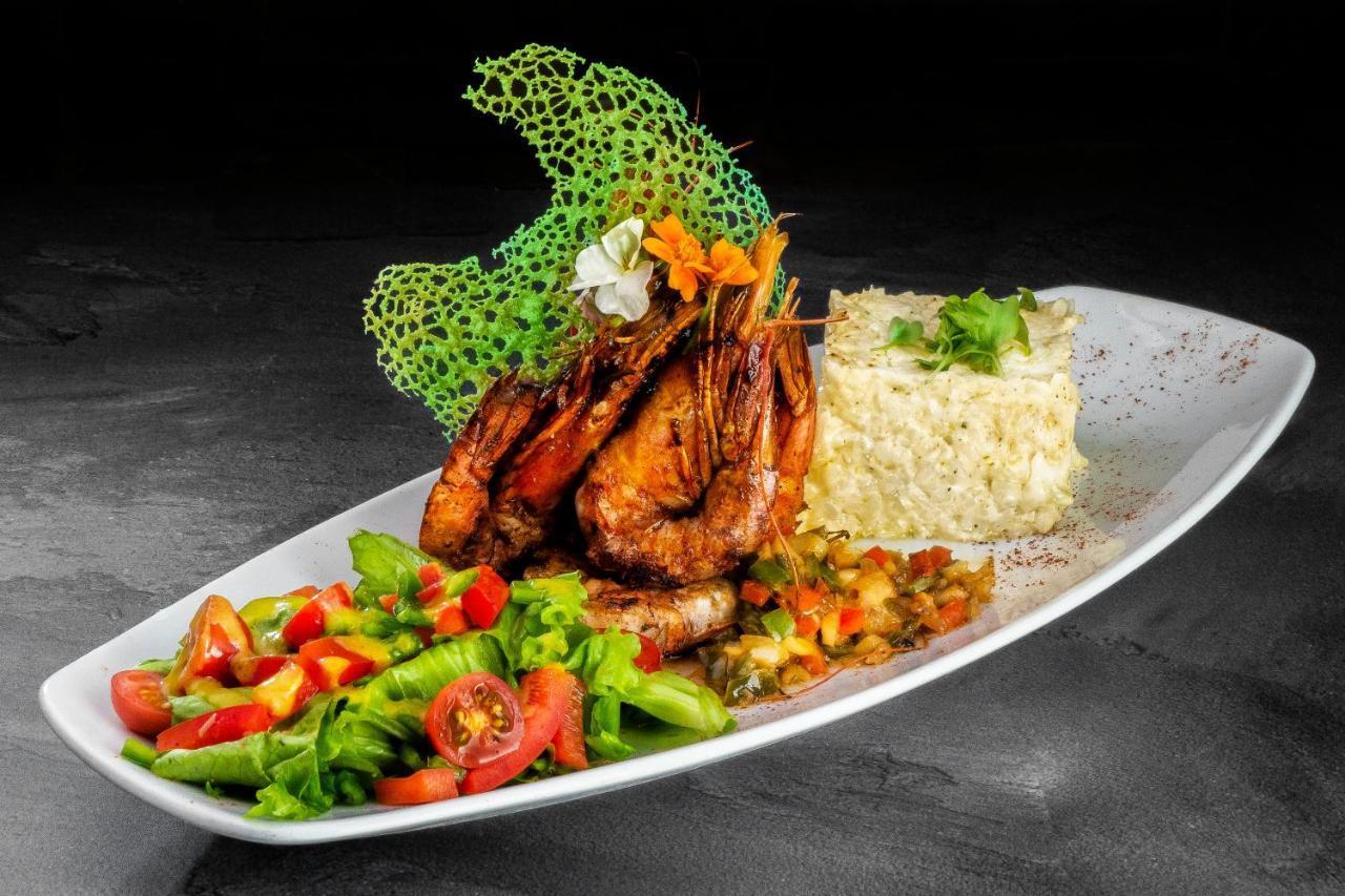Hotel Stubel Suites & Cafe Quito Luaran gambar