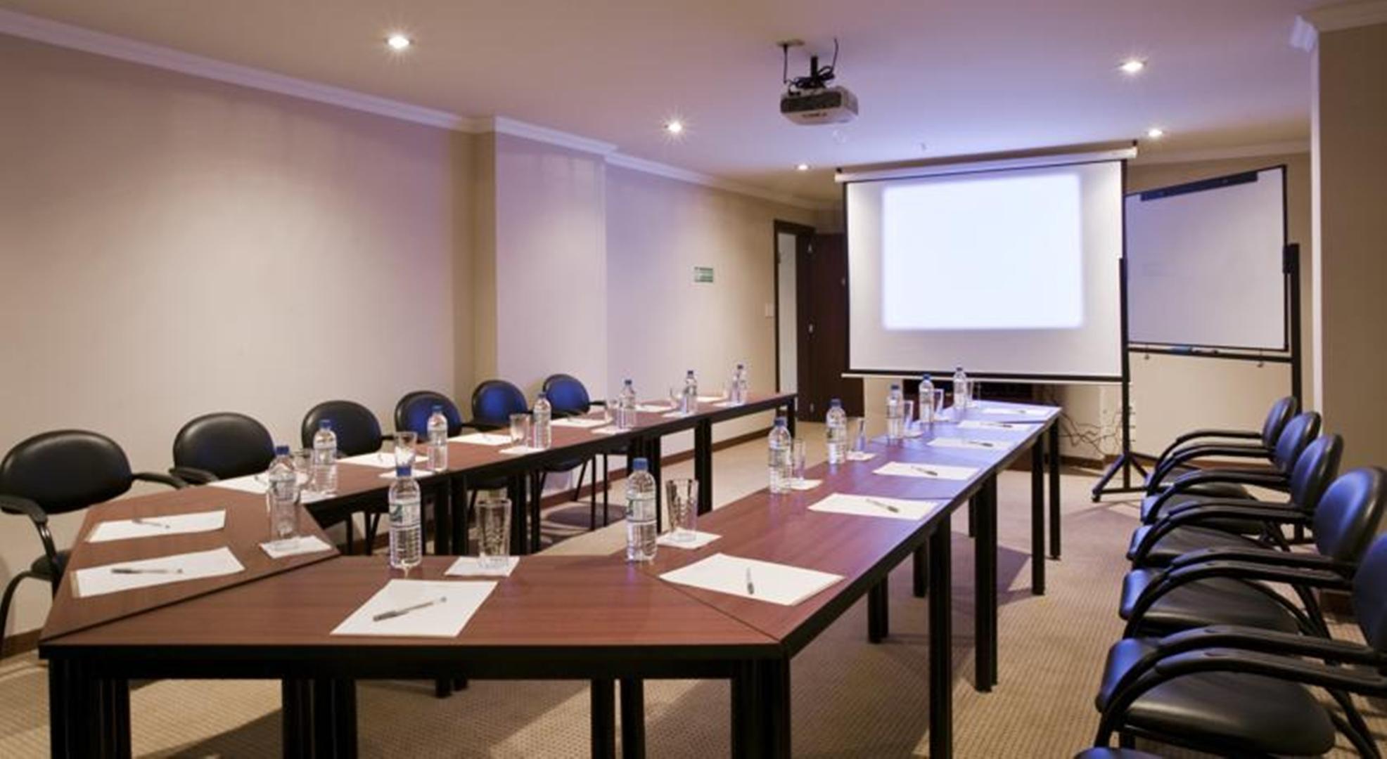 Hotel Stubel Suites & Cafe Quito Luaran gambar